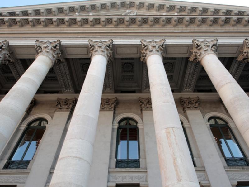 Federal Office building with columns